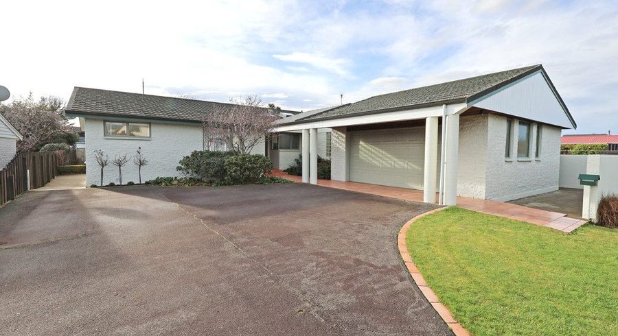  at 32 Cruickshank Crescent, Rosedale, Invercargill, Southland
