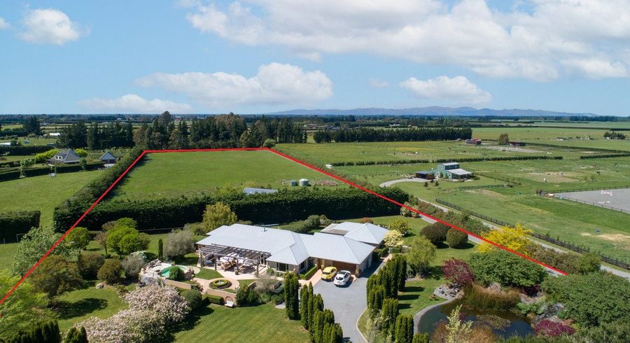  at 886 Two Chain Road, Rangiora