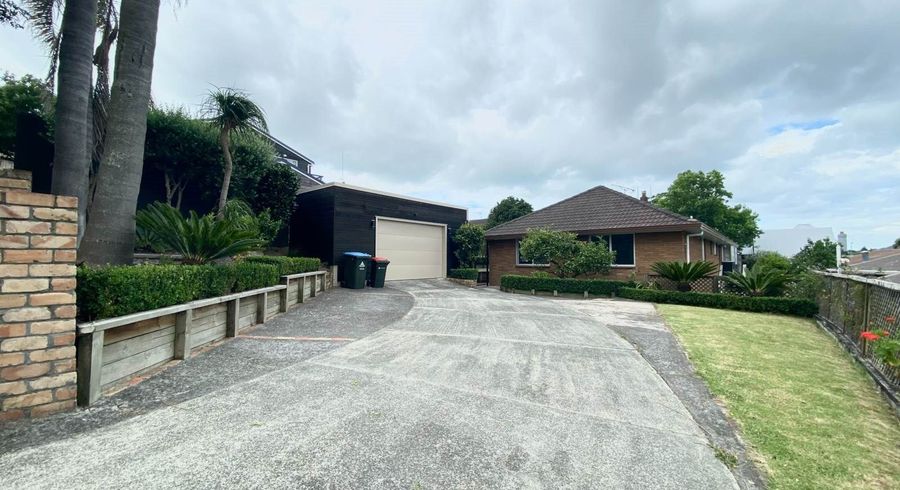  at 4 Loch Street, Remuera, Auckland
