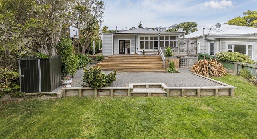  at 86 Waipapa Road, Hataitai, Wellington