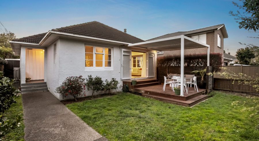  at 4 Renton Road, Mount Albert, Auckland City, Auckland