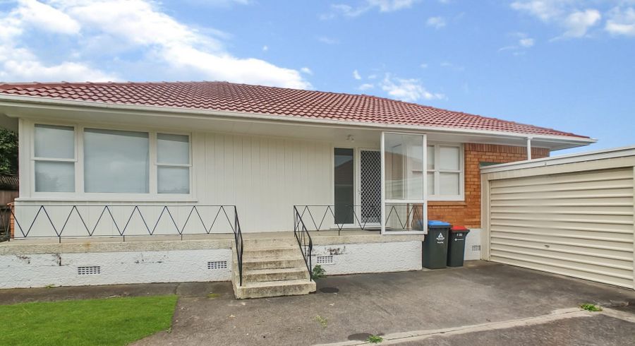  at 2/626 Manukau Road, Epsom, Auckland