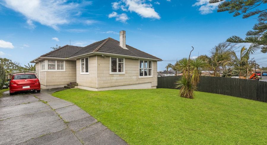  at 5 Farnborough Crescent, Mangere East, Manukau City, Auckland