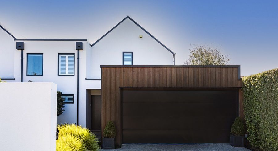  at 2/6 Lloyd Street, Strowan, Christchurch