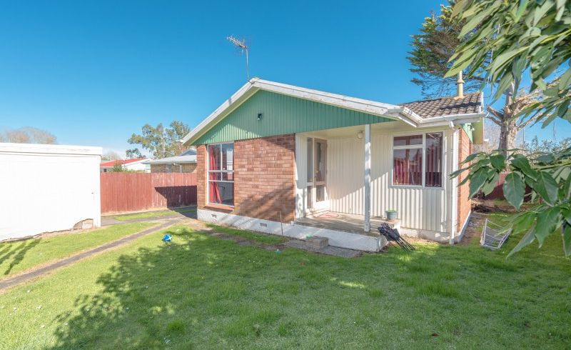  at 12 Sapphire Place, Chartwell, Hamilton