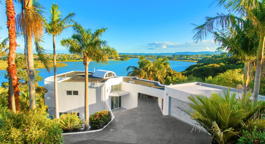  at 21 Renoir Street, West Harbour, Auckland