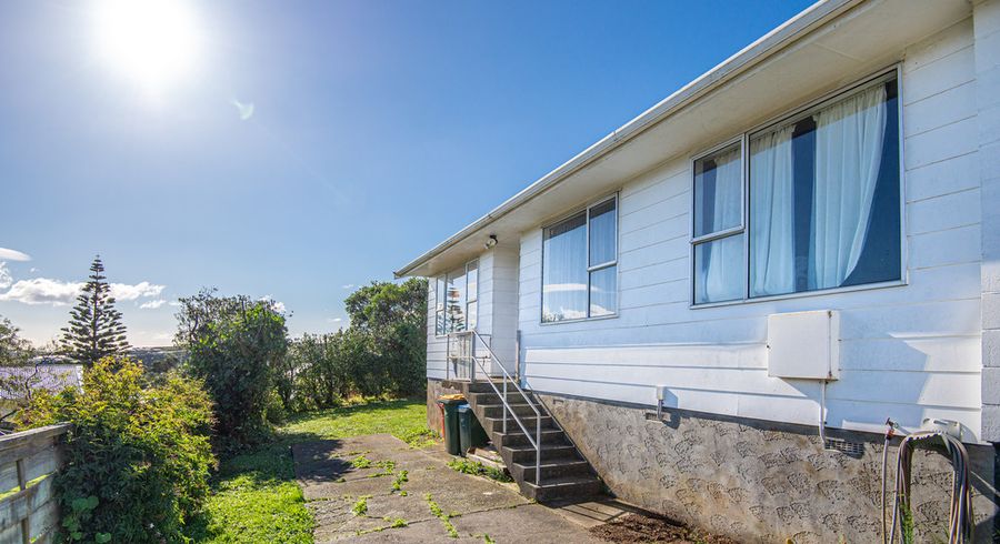  at 1/7 Ernest Street, Ranui Heights, Porirua