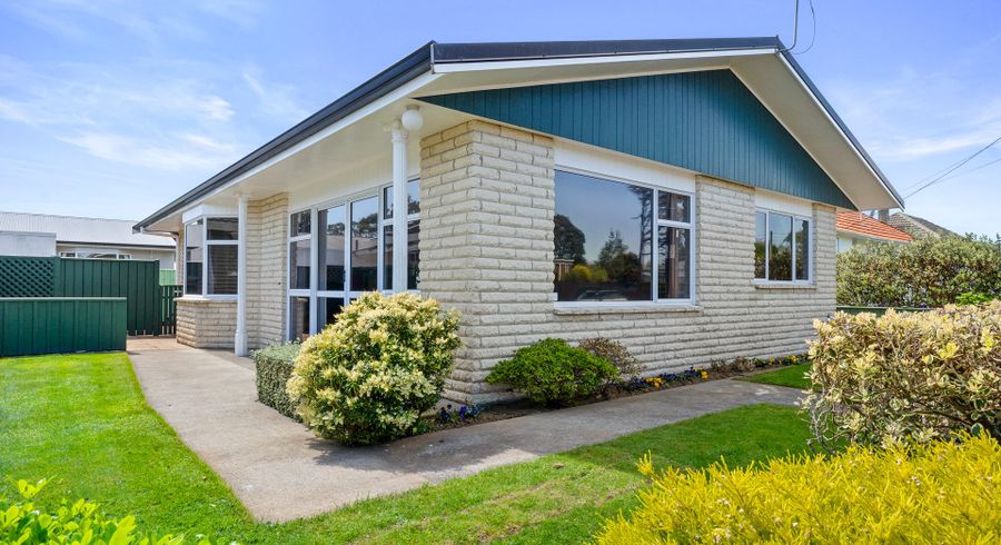  at 3 Karaka Street, Merrilands, New Plymouth