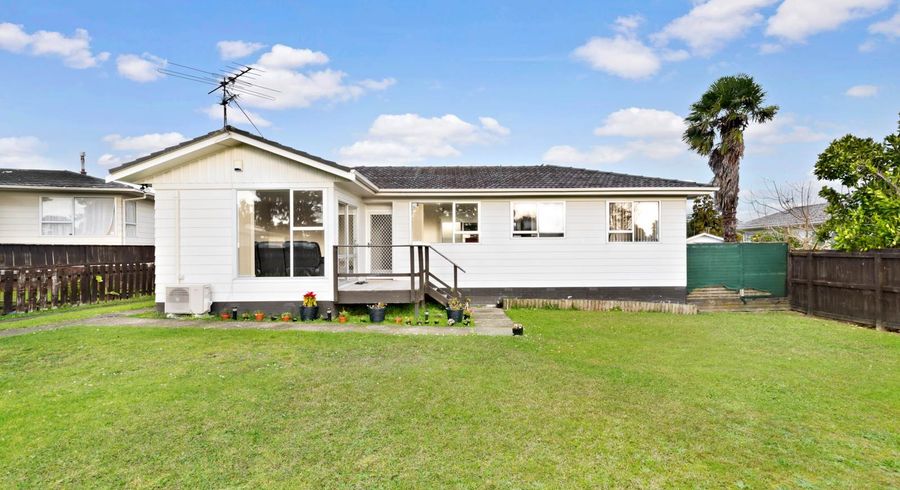  at 3 Ewbank Place, Manurewa, Auckland