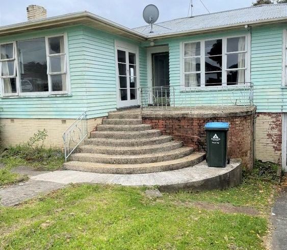  at 17 Locarno Ave, Sandringham, Auckland City, Auckland