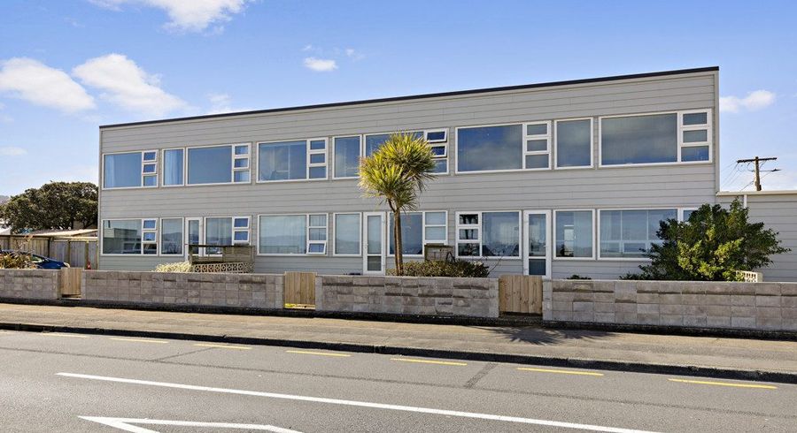  at 2/1 Aurora Street, Petone, Lower Hutt