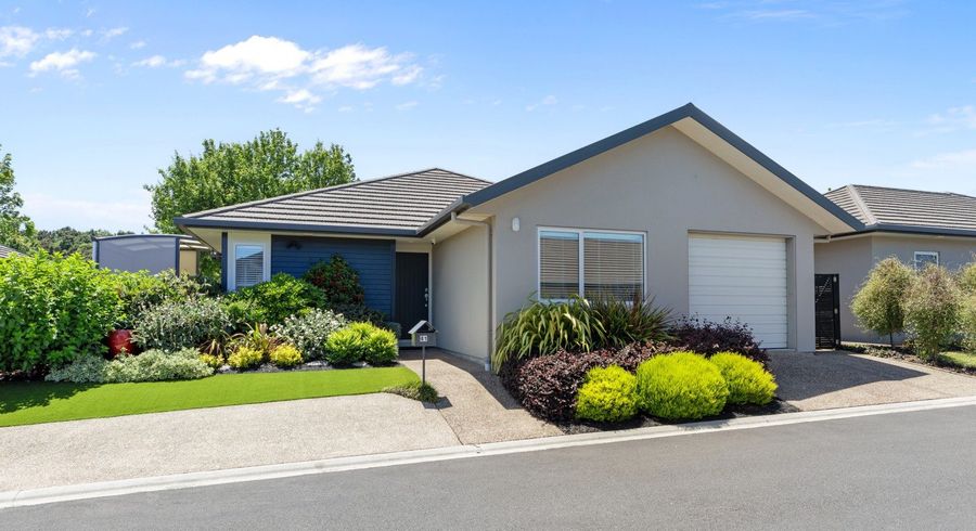  at 41 Bridgewater Way, Pyes Pa, Tauranga