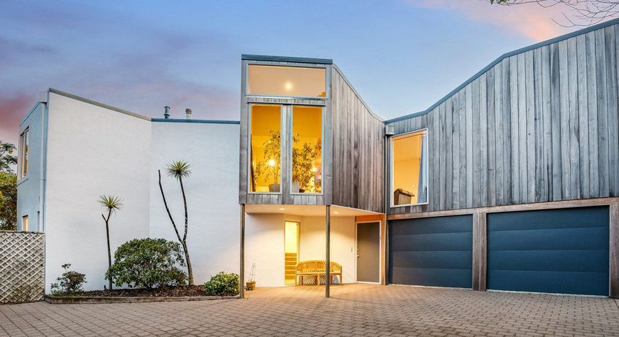  at 73 Viewmont Drive, Harbour View, Lower Hutt, Wellington