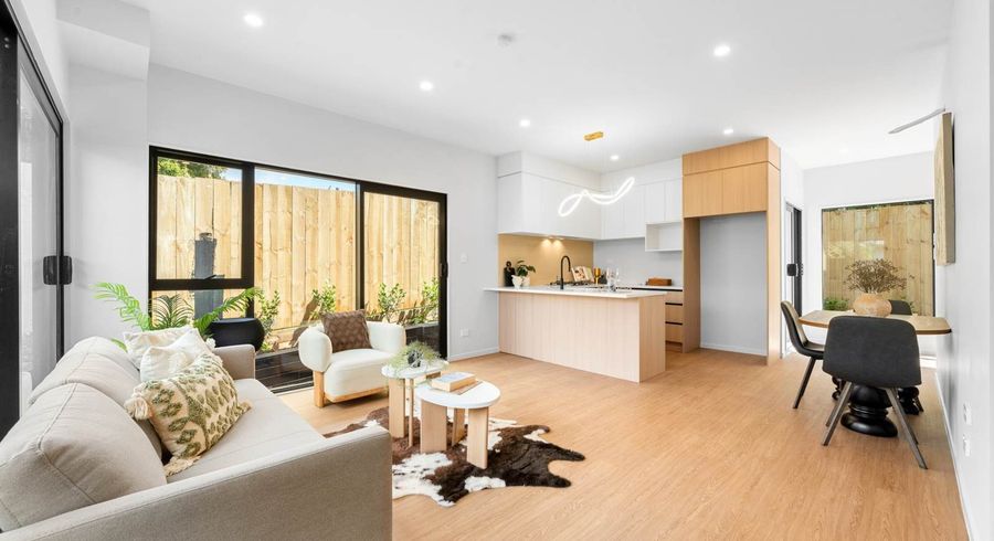  at 101D Gossamer Drive, Pakuranga Heights, Manukau City, Auckland