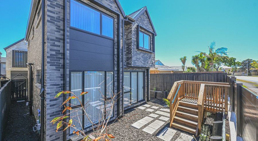  at 151 Prince Regent Drive, Farm Cove, Manukau City, Auckland