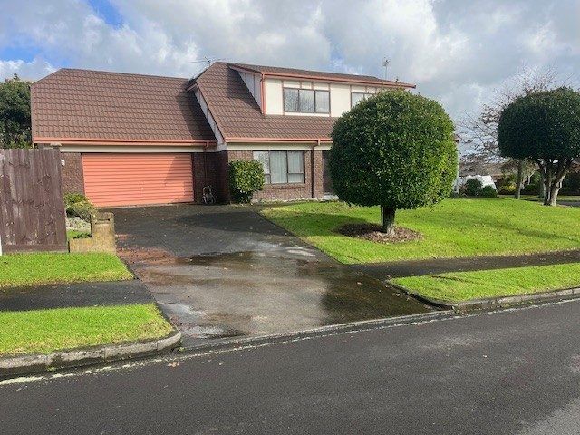  at 1 Kincraig Place, Highland Park, Manukau City, Auckland