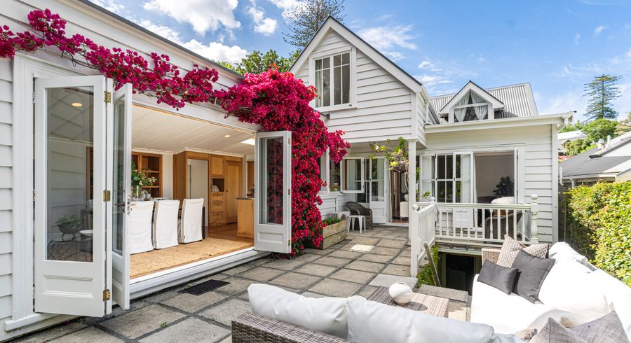  at 9 Alberon Street, Parnell, Auckland