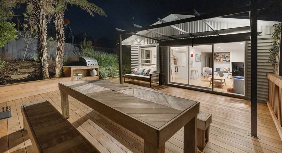  at 16 Te Wiata Place, Avondale, Auckland