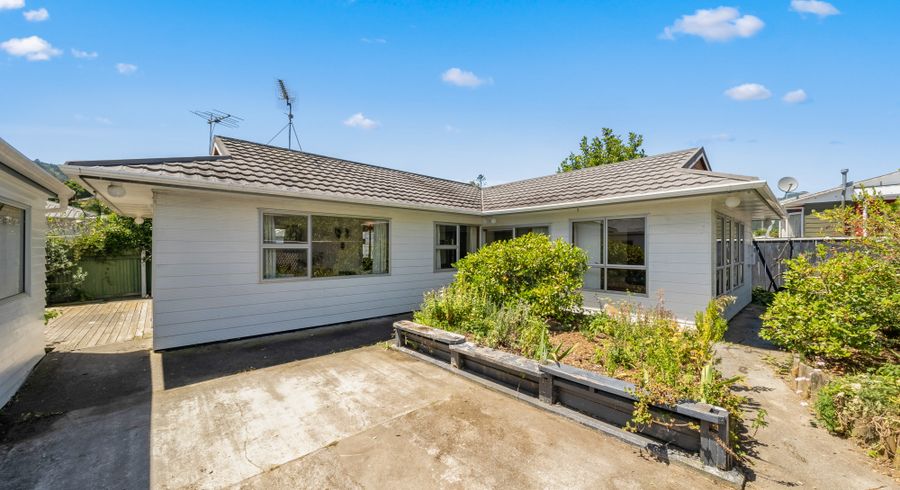  at 2/223 Stokes Valley Road, Stokes Valley, Lower Hutt
