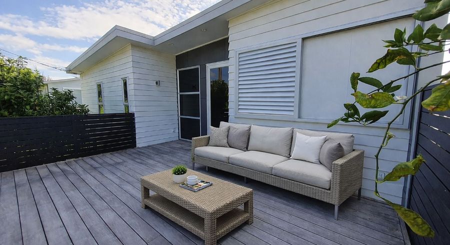  at 36 De Luen Avenue, Tindalls Beach, Rodney, Auckland