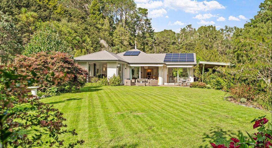  at 16 McCallum Drive, Sandspit, Warkworth