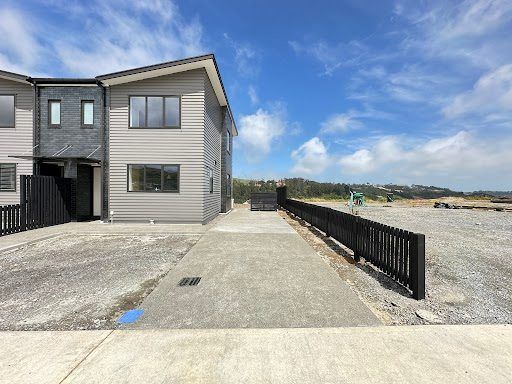  at 50 Oakum Road, Whitby, Porirua, Wellington