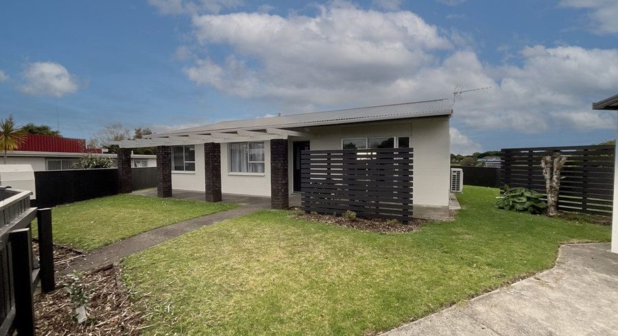  at 12 Warren Place, Frankleigh Park, New Plymouth