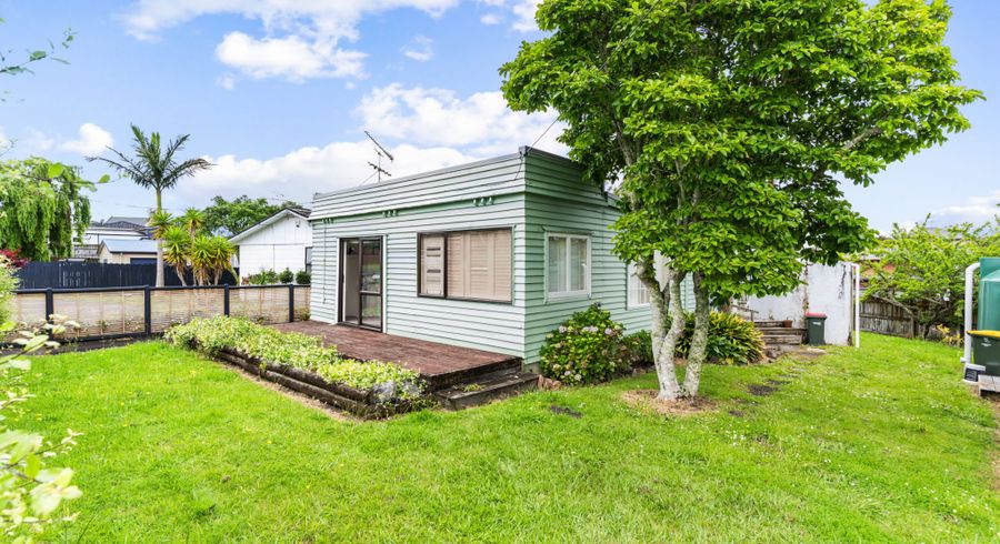  at 55 Shelly Bay Road, Beachlands, Manukau City, Auckland