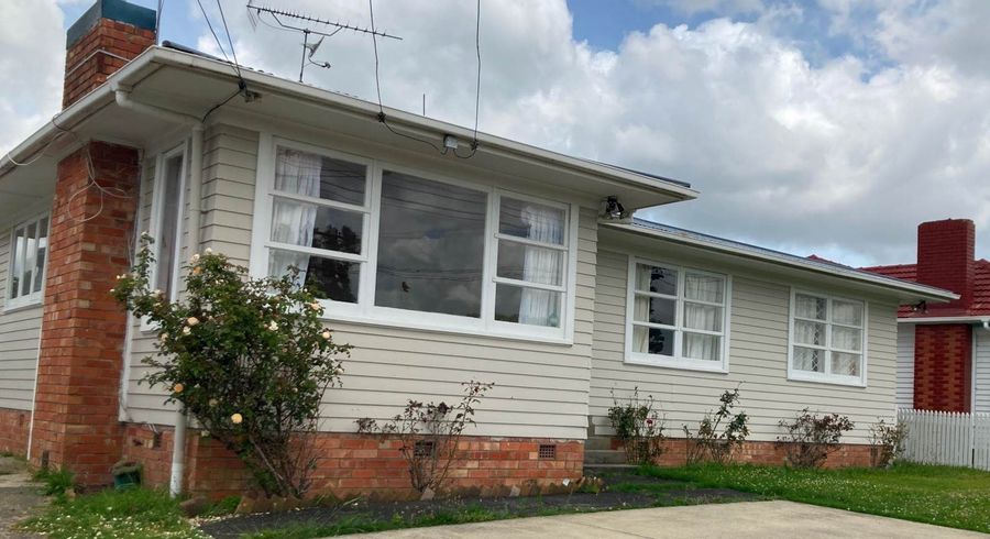  at 64 Tiraumea Drive, Pakuranga, Manukau City, Auckland