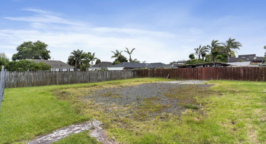  at 25 Alverston Street, Waterview, Auckland