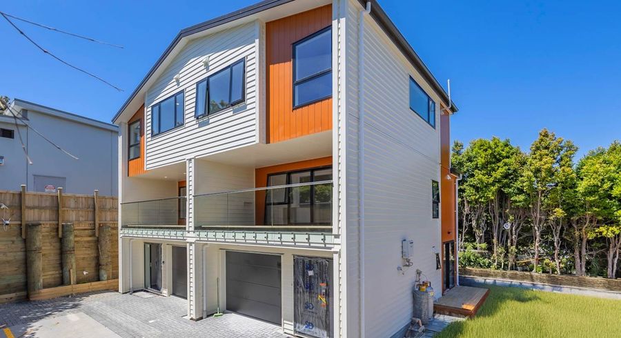  at 6/20 William Souter Street, Forrest Hill, North Shore City, Auckland