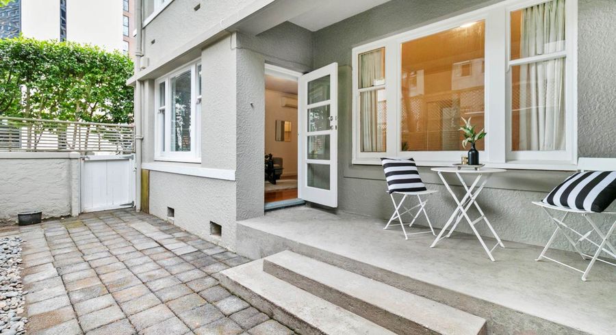  at 17B Whitaker Place, Grafton, Auckland City, Auckland