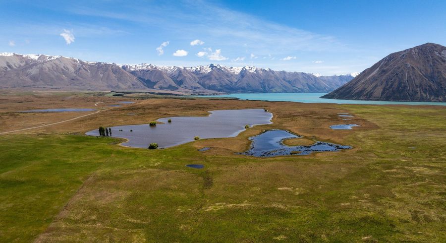  at Ohau Downs Station, Lake Ohau, Waitaki, Otago