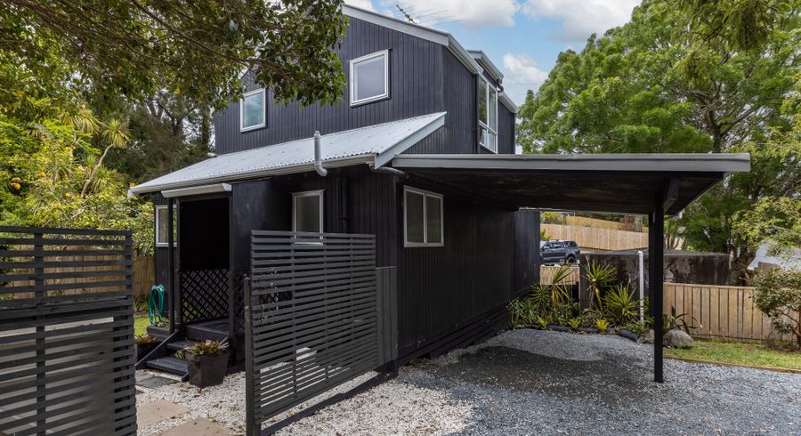  at 2 Shadon Place, Stanmore Bay, Whangaparaoa