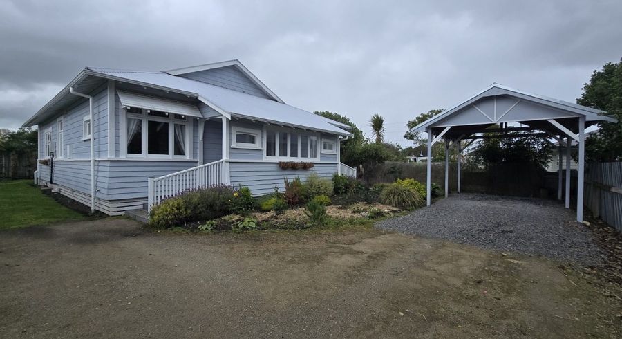  at 11 Lewis Avenue, Aramoho, Whanganui, Manawatu / Whanganui