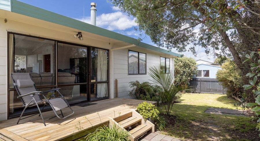  at 922B Papamoa Beach Road, Papamoa Beach, Papamoa