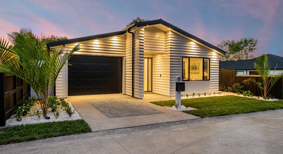  at 8 Lucent Lane, Milldale, Rodney, Auckland