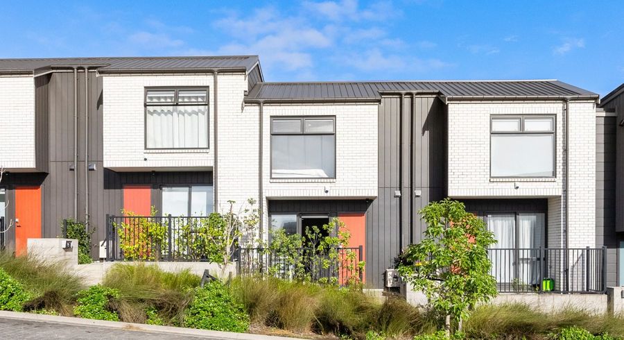  at 36  Pennant Street, Long Bay, North Shore City, Auckland
