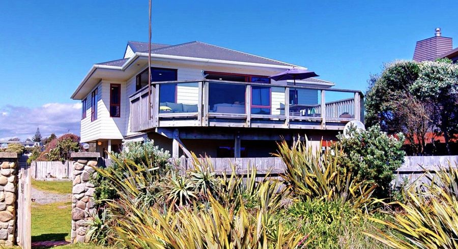  at 27A Rua Avenue, Waitarere Beach, Levin