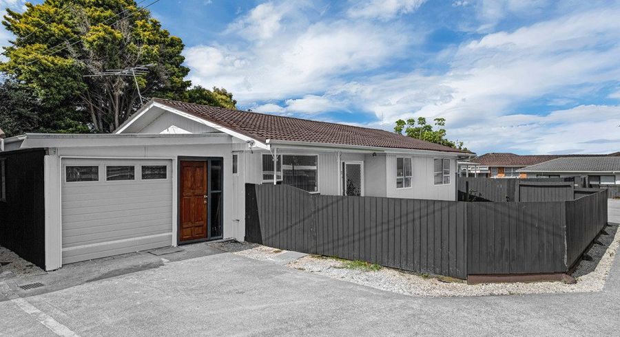  at 2/10A Lupton Road, Manurewa, Manukau City, Auckland