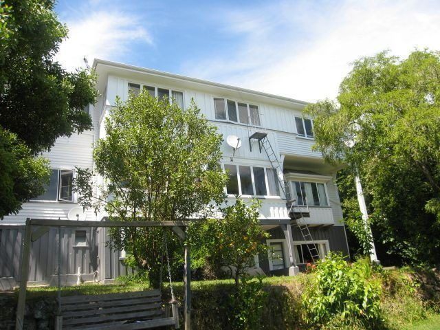  at 2/6B MacMillan Avenue, Cashmere, Christchurch City, Canterbury