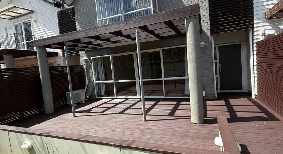  at 6 The Track, Takanini, Papakura, Auckland