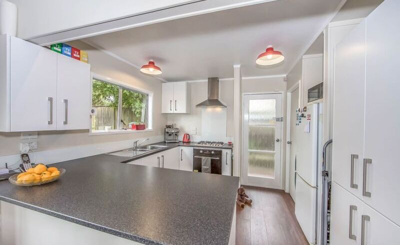  at 2 Houston Place, Bayview, North Shore City, Auckland