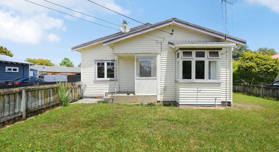  at 25 Winter Street, Fairfield, Hamilton