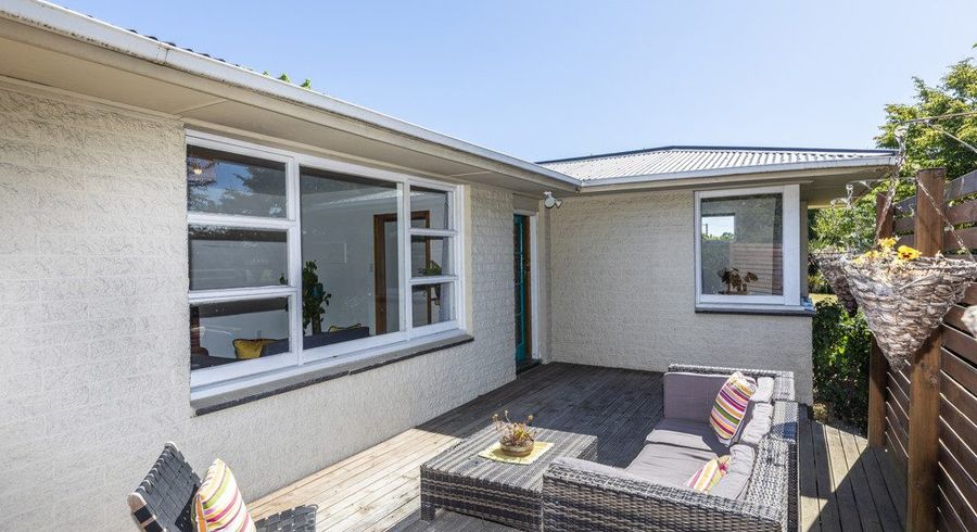  at 53 Johns Road, Belfast, Christchurch City, Canterbury