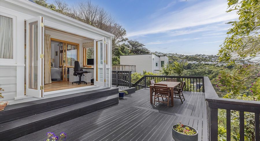  at 192 Barnard Street, Wadestown, Wellington