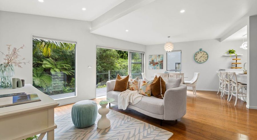  at 10A Deverell Place, Browns Bay, North Shore City, Auckland