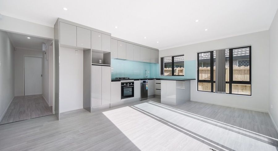  at 1/49 Gadsby Road, Favona, Manukau City, Auckland