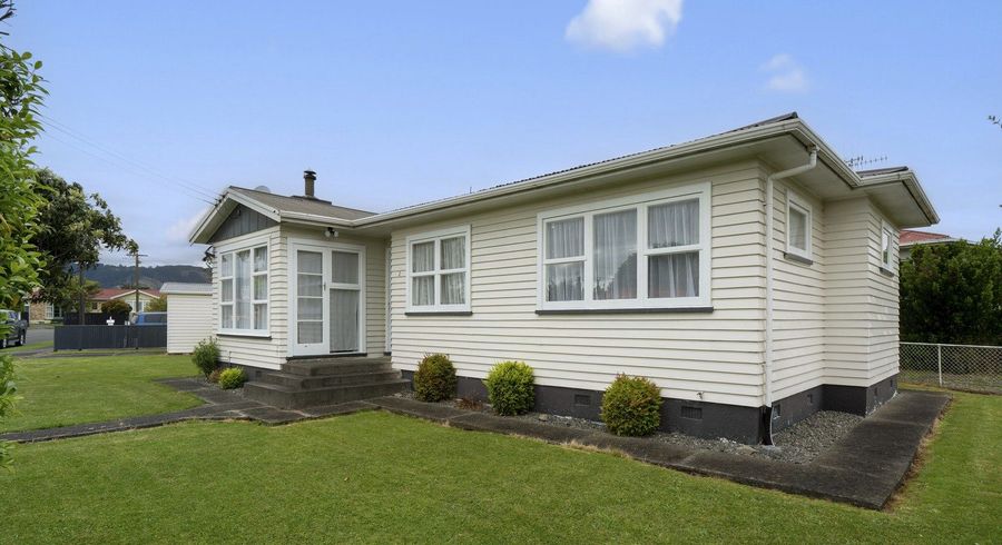  at 2 Selwyn Street, Levin, Levin