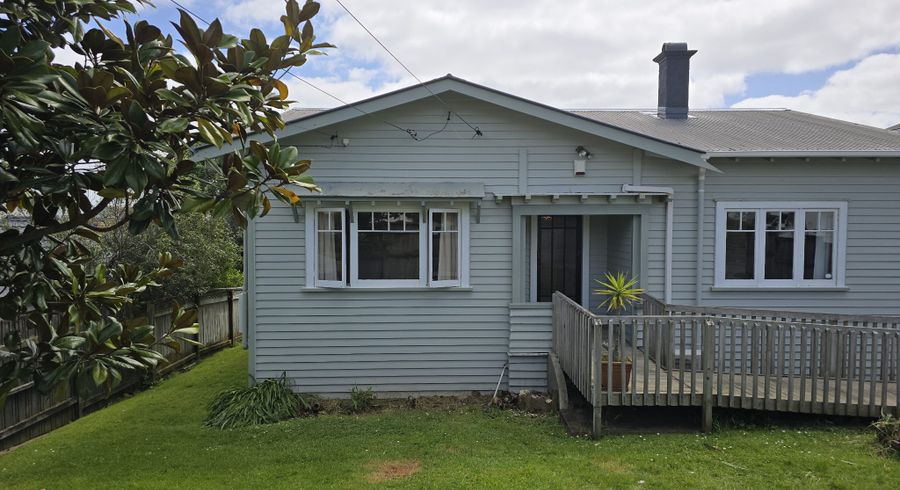  at 37 Louvain Ave, Mount Roskill, Auckland City, Auckland